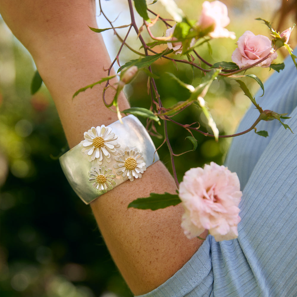 Silver flower jewellery bangle