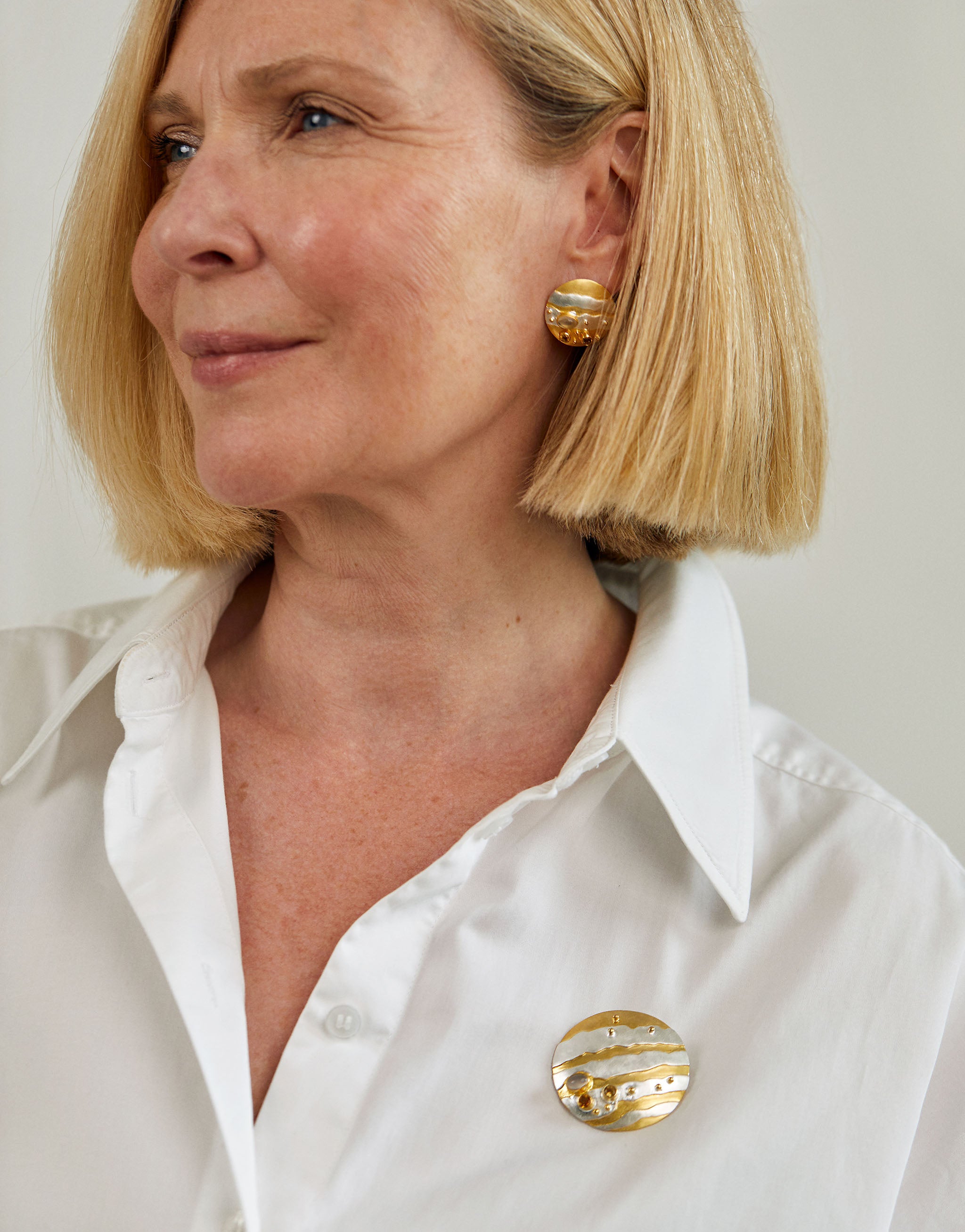 Jupiter jewellery set with sterling silver earrings and brooch, 18ct gold plate, moonstone and citrine.