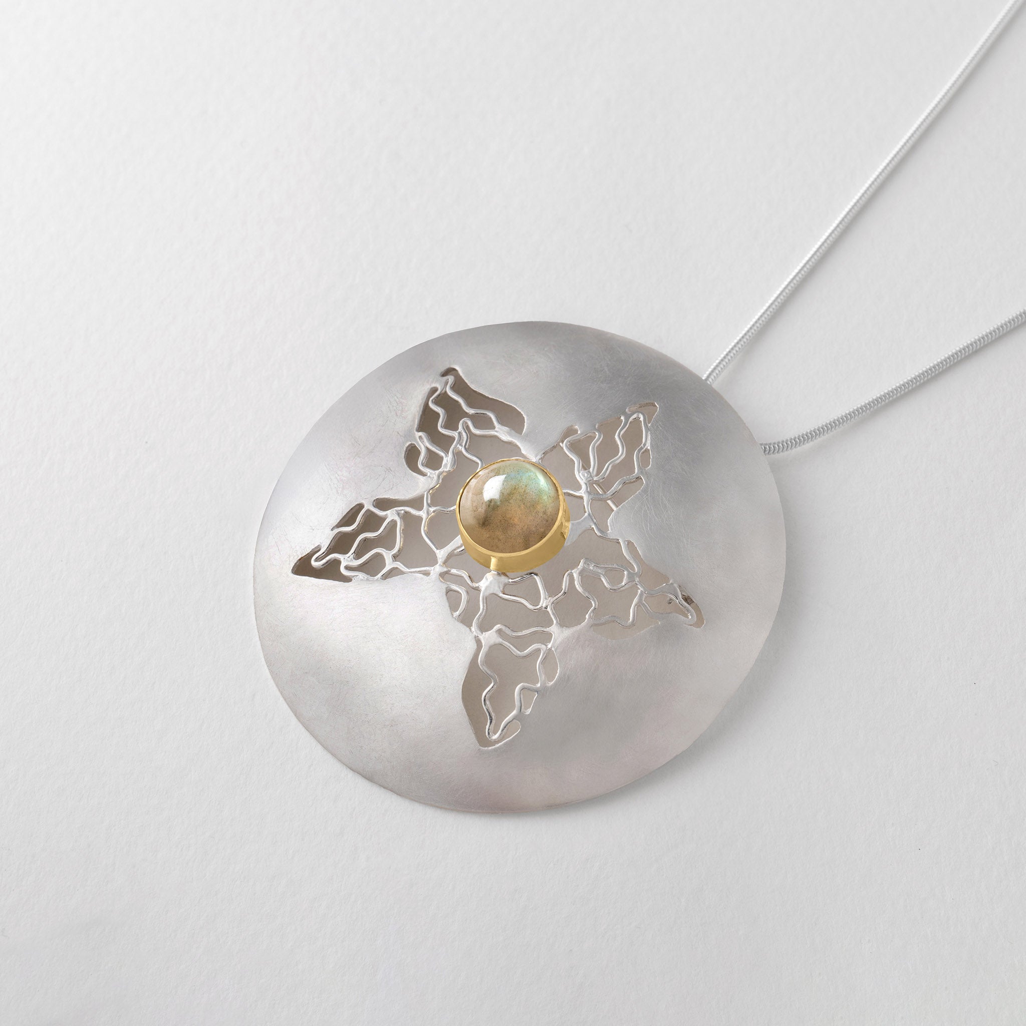 Silver Starfish Brooch with Labradorite Gemstone