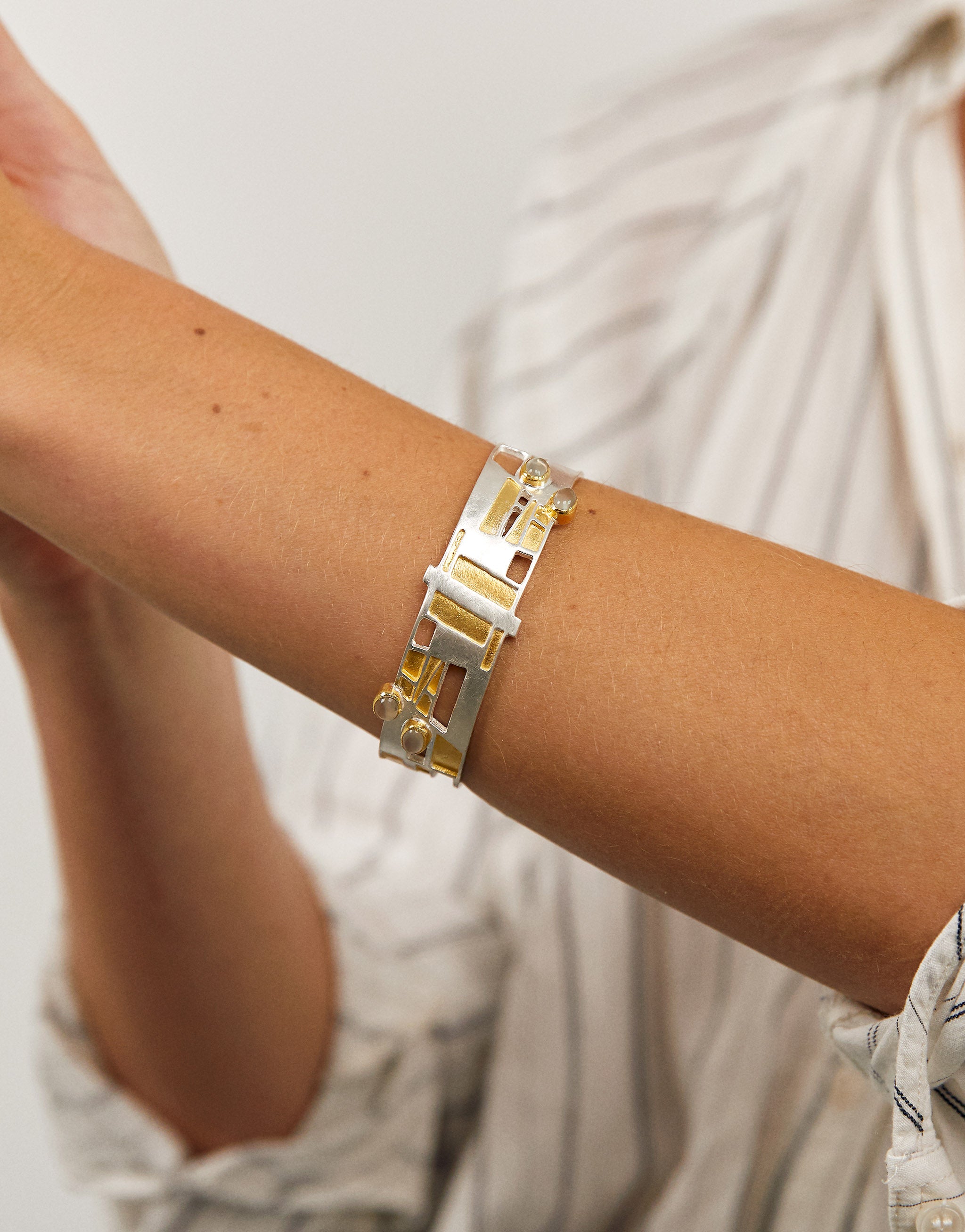C R Mackintosh Willow Tea Rooms Bangle