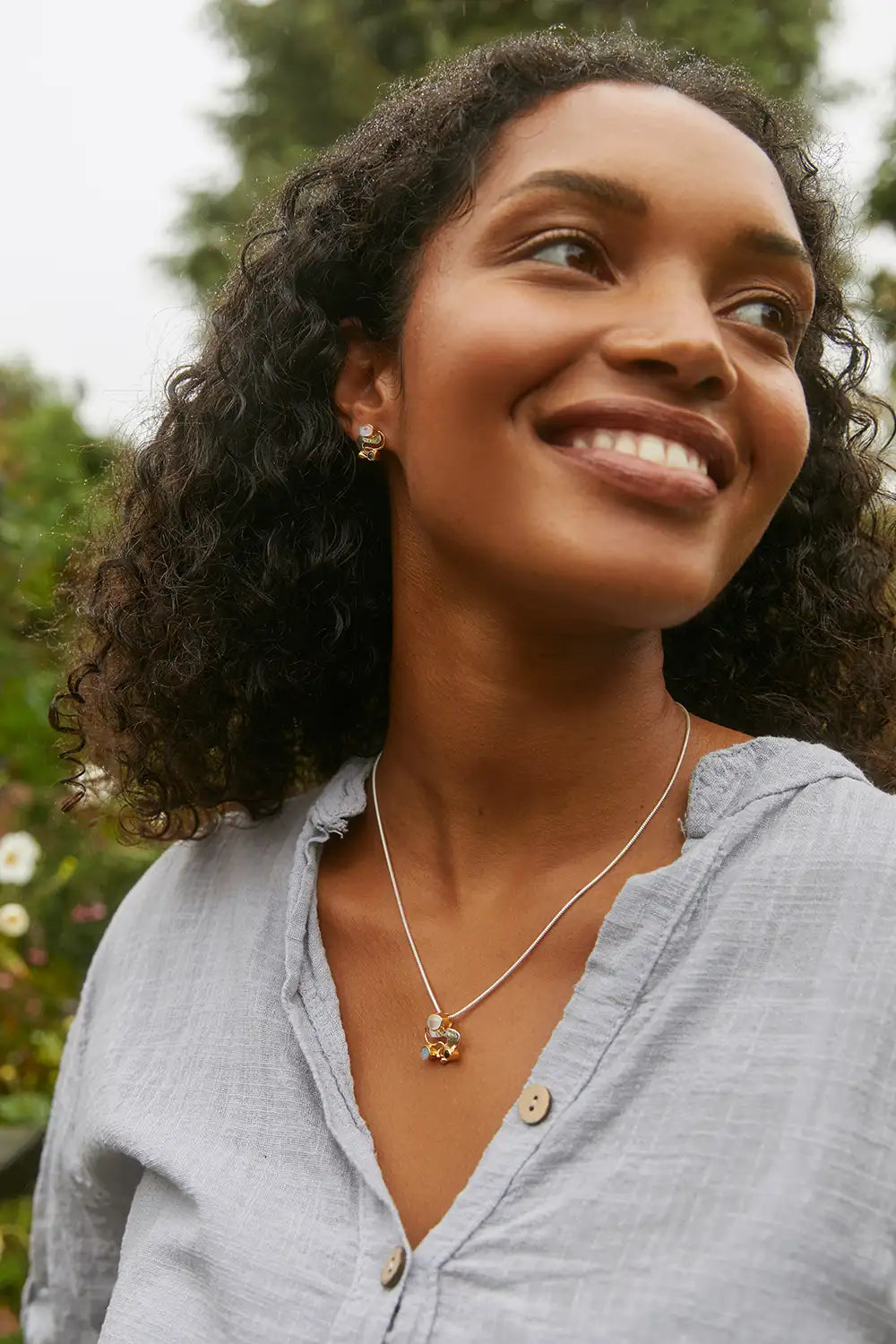 Monet art inspired necklace and earrings for women graduating in art and creative studies