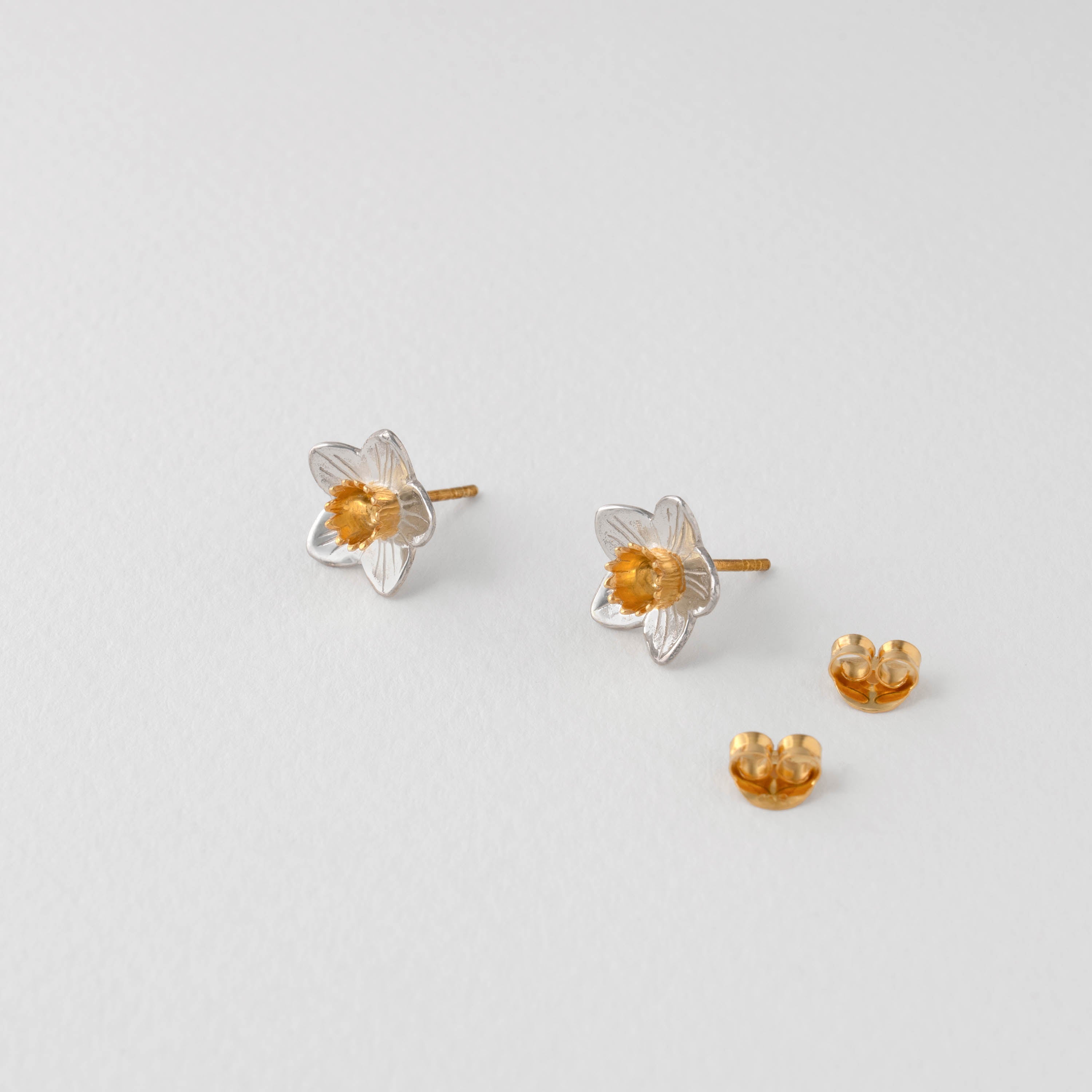 Narcissus Daffodil Flower Earrings